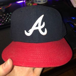 Atlanta Braves Hat Genuine New Era on-field hat